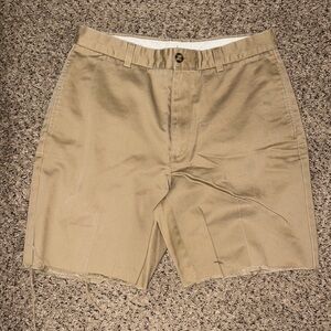 L.L.Bean natural fit men’s shorts